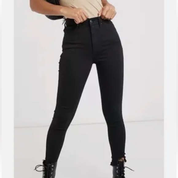 Topshop Denim - Topshop black frayed skinny jeans